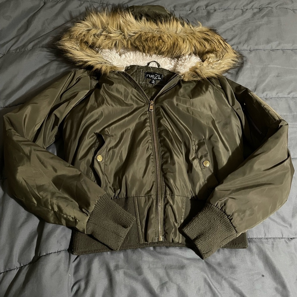 Rue21 dark green coat, size small.